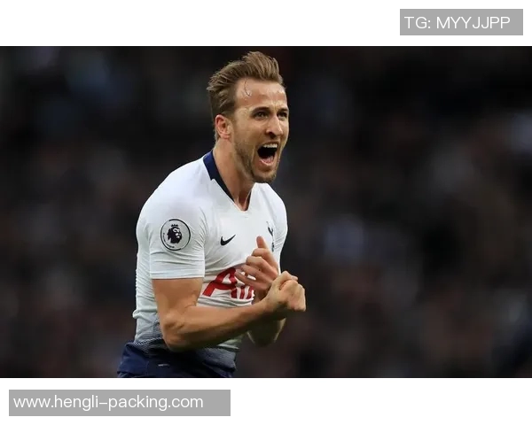 名点足球明星进球精彩瞬间回顾与分析展现球场上的传奇时刻