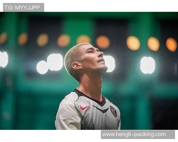 外号胡子的足球明星如何在绿茵场上展现独特魅力与风采